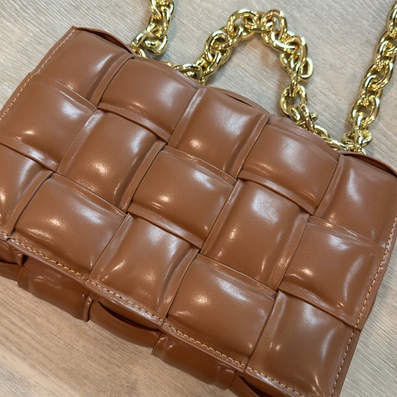 Woven Leather Chain Bag - Picture 2 of 4